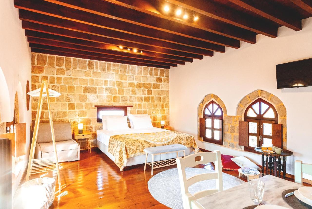 Mandorla Aparthotel *
